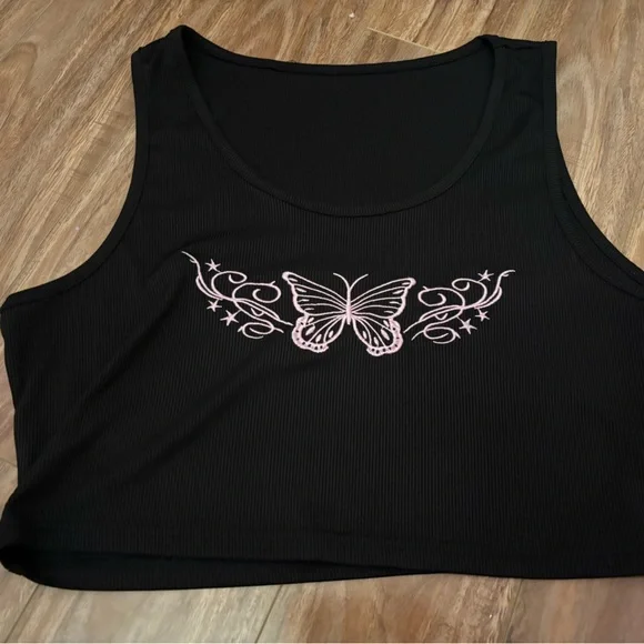 Top - Picture 2 of 4